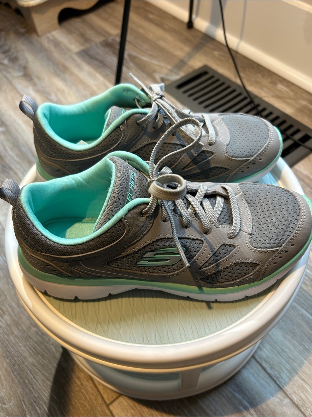 Skechers Gray & Aqua Casual Walking Shoes